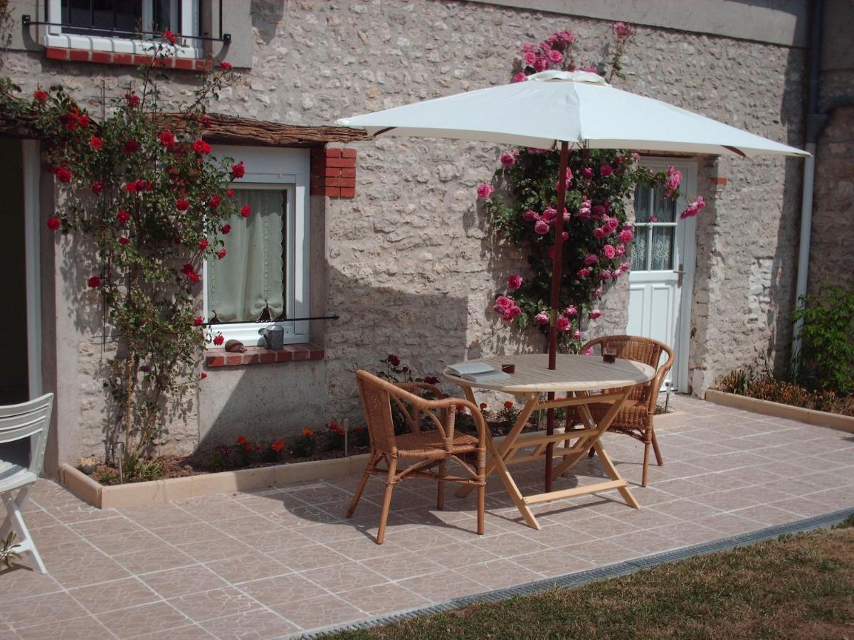 Bed and Breakfast La Petite Safraniere Batilly-en-Gatinais Екстер'єр фото